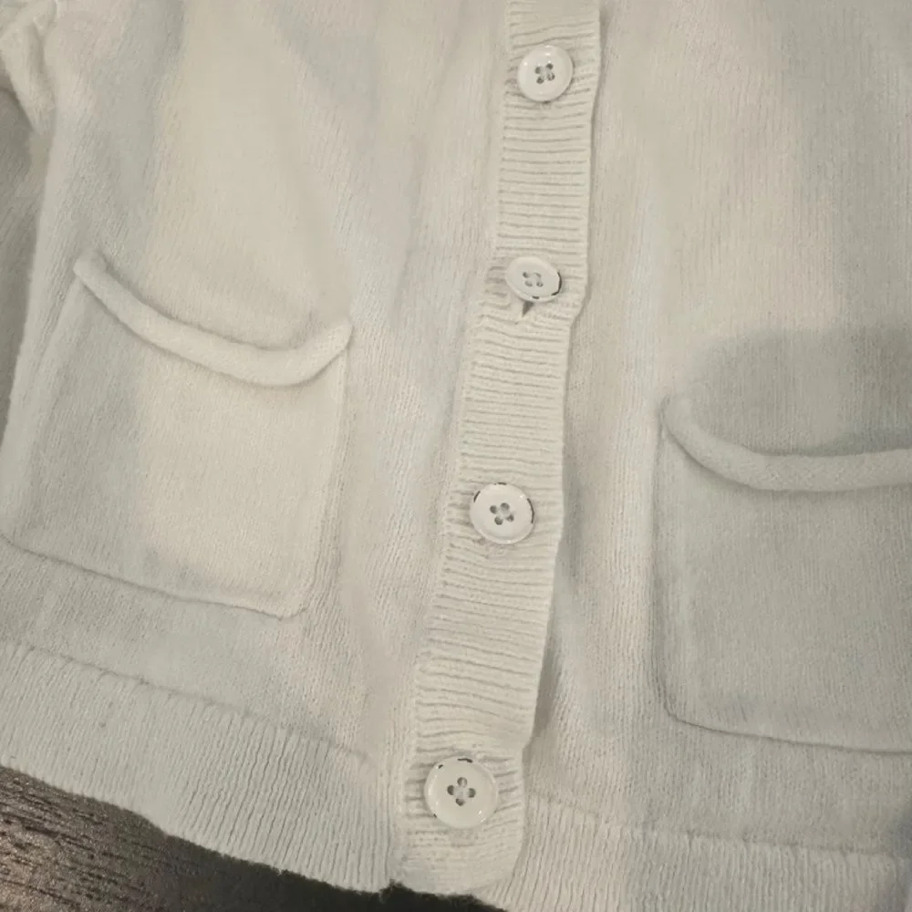 Girl’s Baby Gap White Knit Cardigan Sweater - Size 18-24 months - EUC